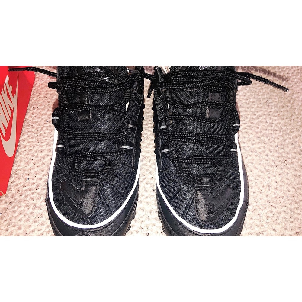 🔥MAKE AN OFFER! NIKE AIRMAX 98🔥 - Picture 3 of 4
